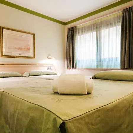 Exe Boston 4*