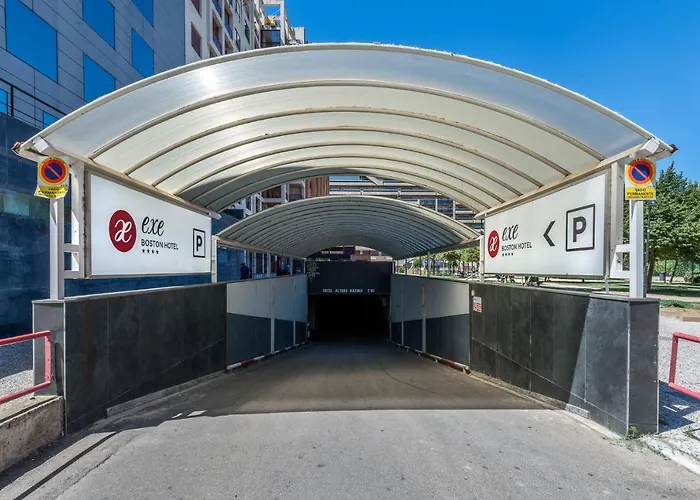 Exe Boston Отель Сарагоса