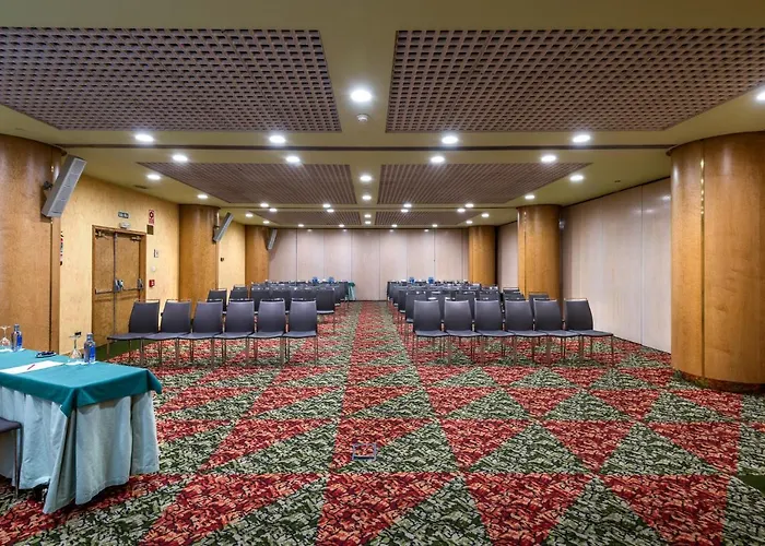 Exe Boston 4* Сарагоса