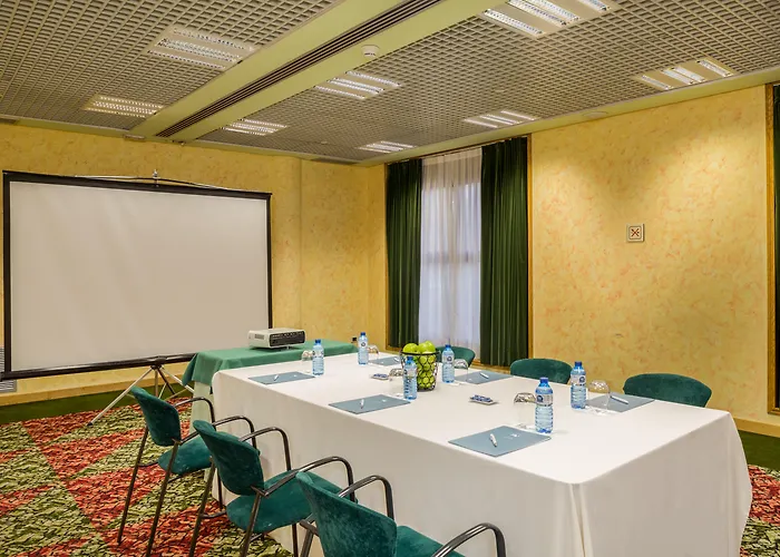 Exe Boston Отель Сарагоса