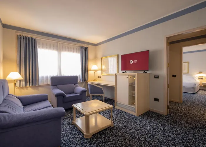 Exe Boston Отель Сарагоса