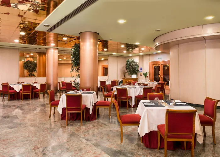 Отель Exe Boston 4*